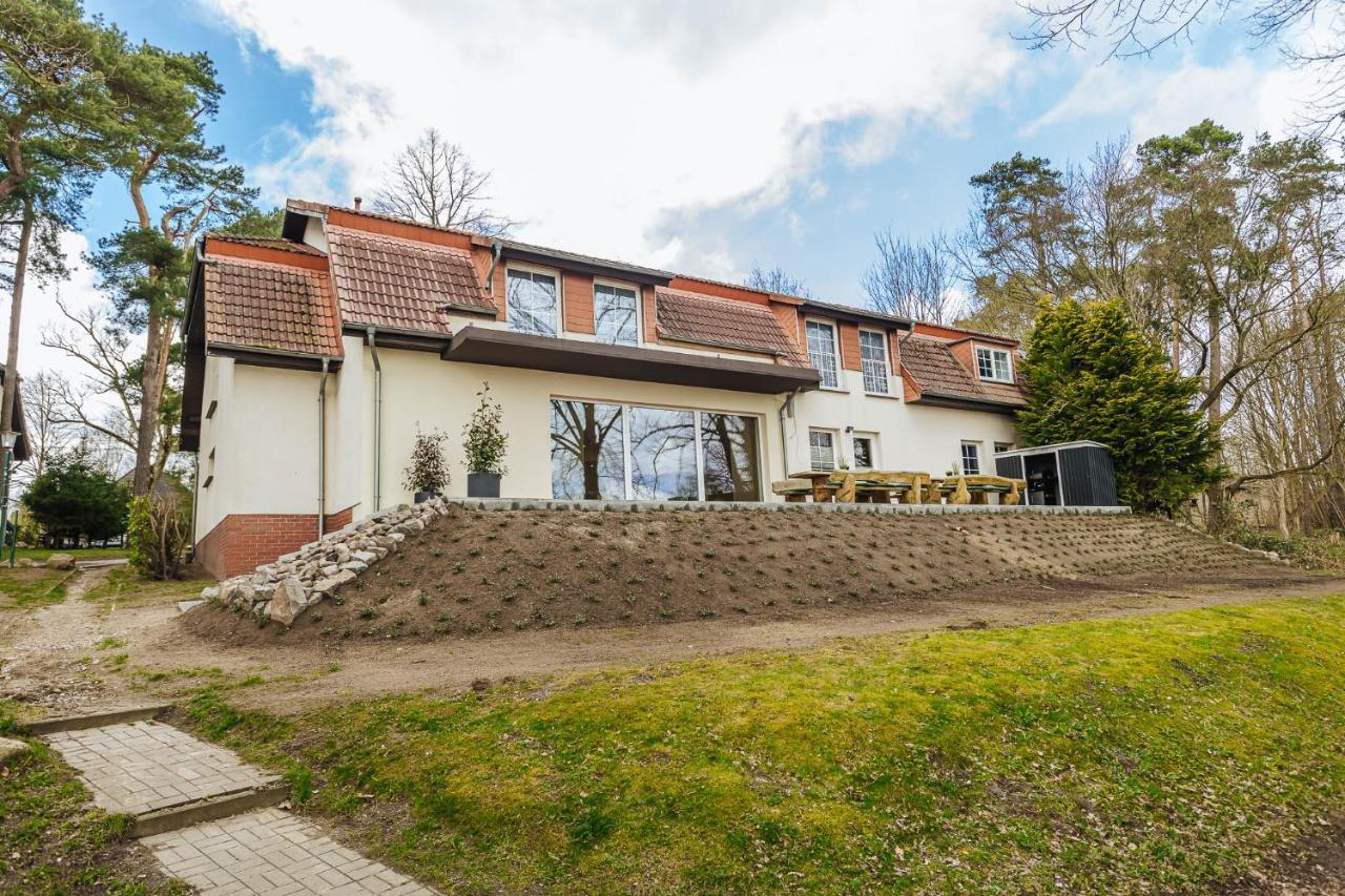 Xxl Ferienhaus Goldberger See - Sauna - 16 Personen Luaran gambar
