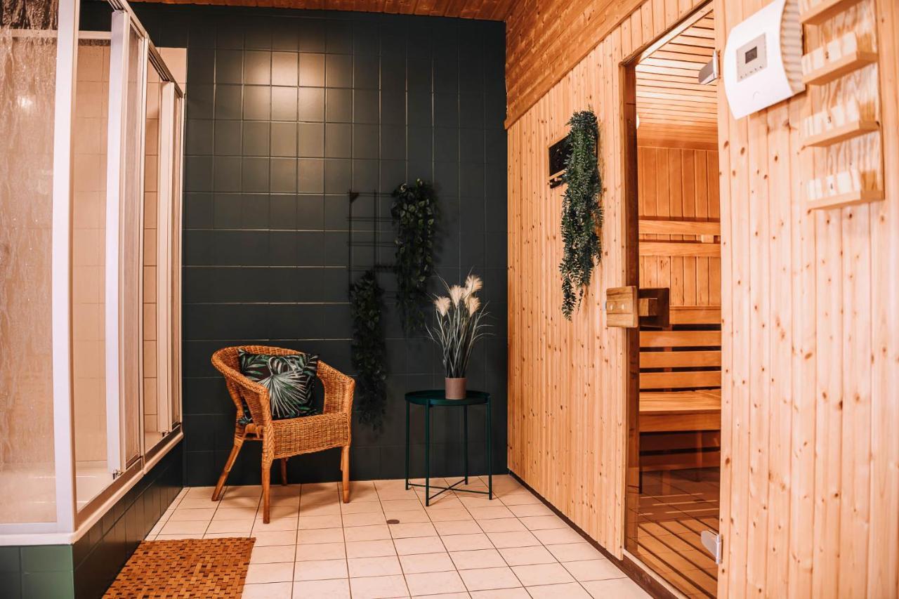 Xxl Ferienhaus Goldberger See - Sauna - 16 Personen Luaran gambar