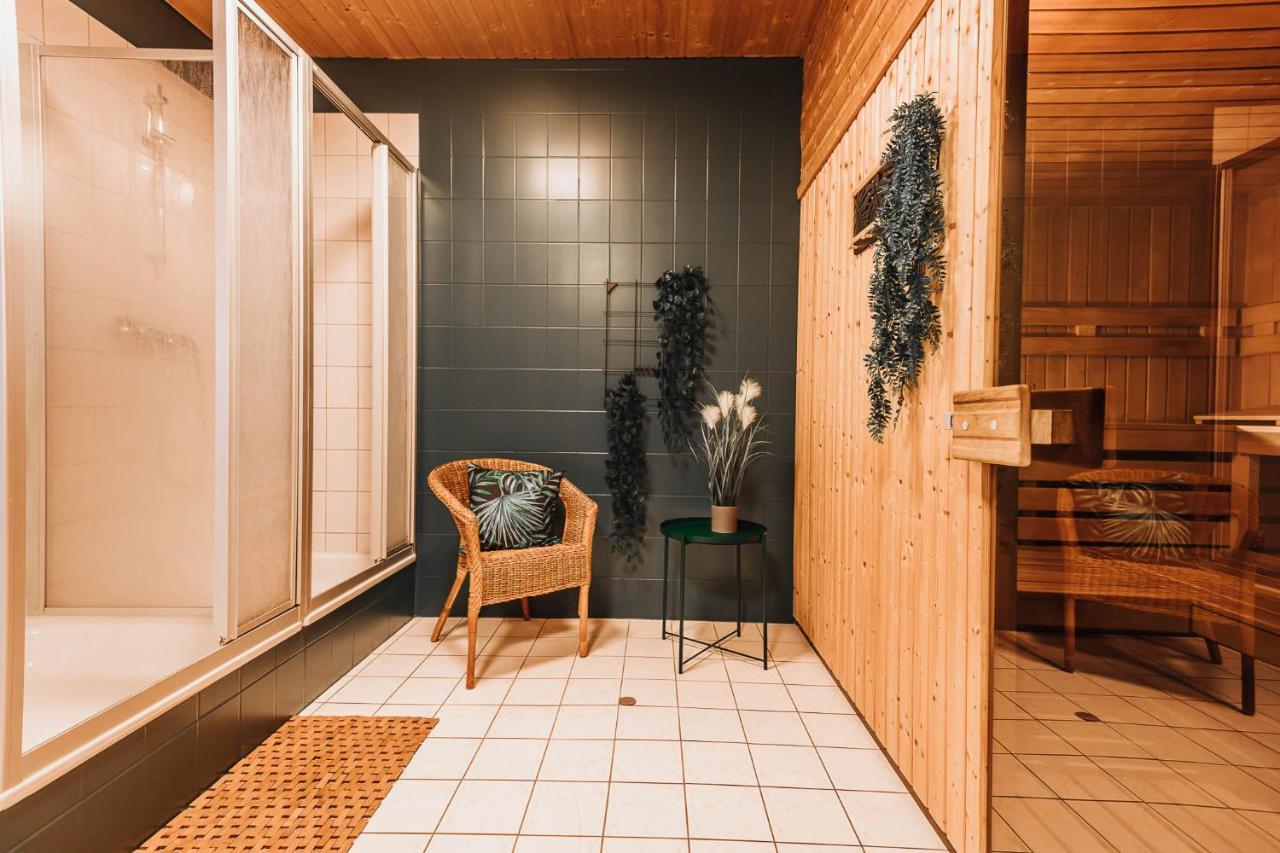 Xxl Ferienhaus Goldberger See - Sauna - 16 Personen Luaran gambar